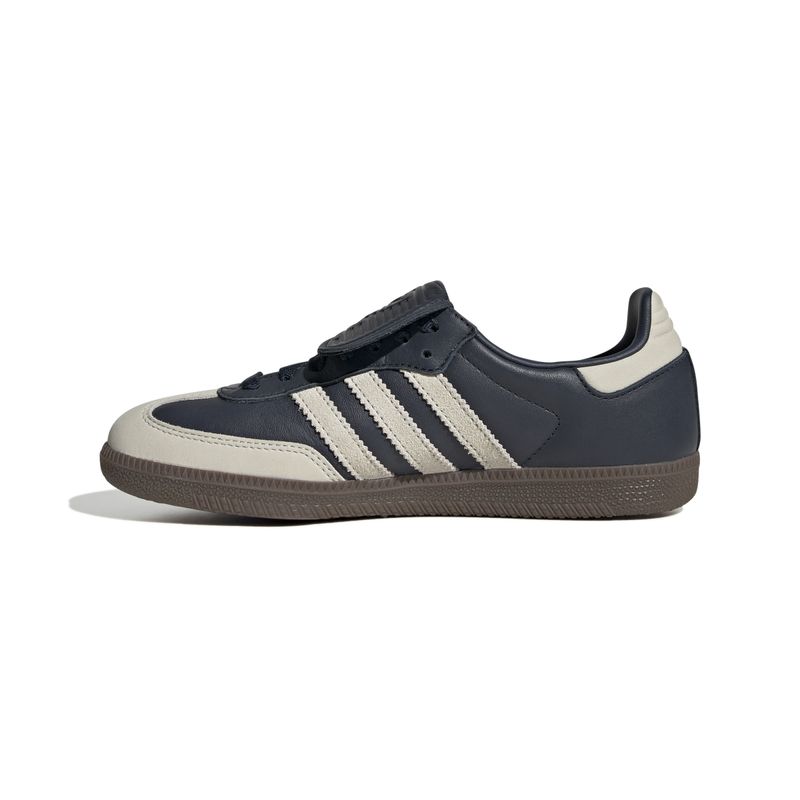 JH5705_5_FOOTWEAR_Photography_Side-Medial-Center-View_white.jpg