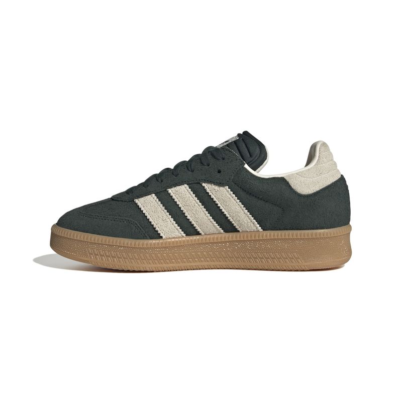JI3198_5_FOOTWEAR_Photography_Side Medial Center View_white.jpg