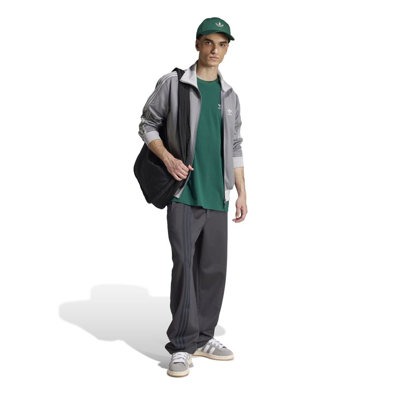 JN7013_4_APPAREL_On-Model_Walking-View_white.jpg
