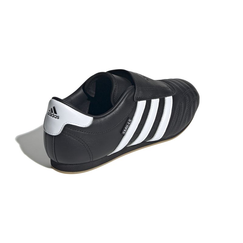 JQ4775_7_FOOTWEAR_Photography_Back Lateral Top View_white.jpg
