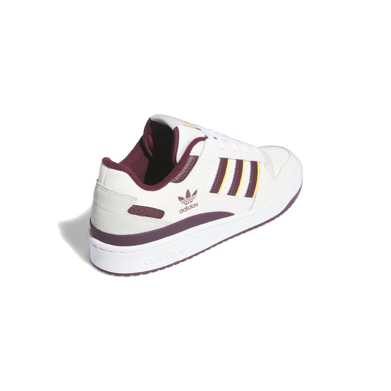 IH7907_7_FOOTWEAR_Photography_Back Lateral Top View_white.jpg