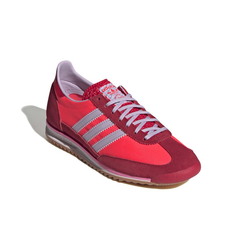 JH7392_6_FOOTWEAR_Photography_Front-Lateral-Top-View_white.jpg