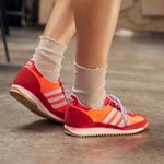 JH7392_17_FOOTWEAR_Photography_HeroMrktng-View-3.jpg
