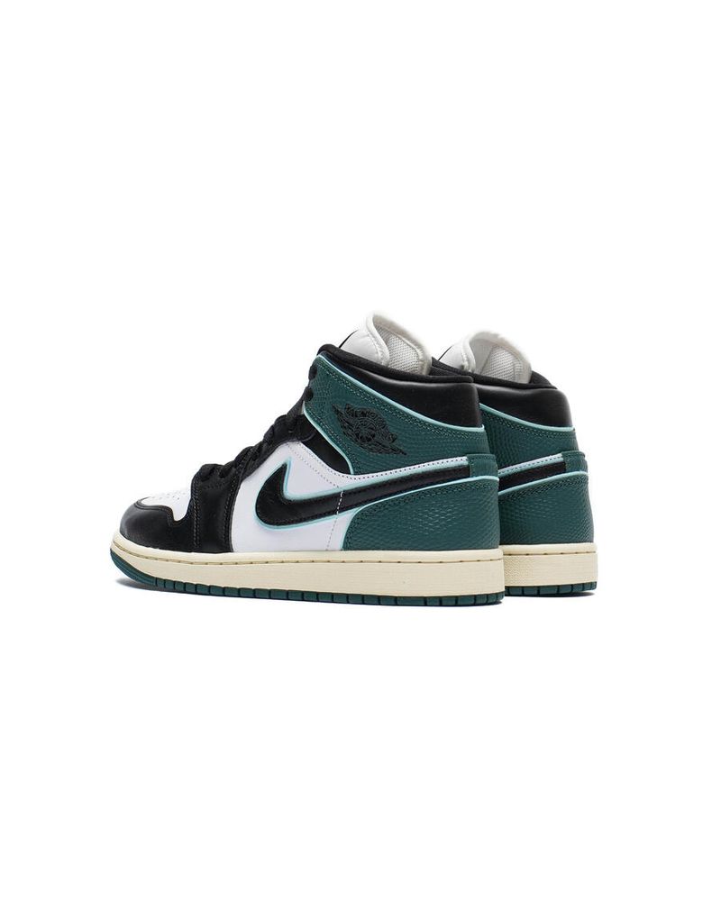 air-jordan-wmns-1-mid-se-white-black-light-dew-oxidized-green-fq7818-100-footwear _ sneaker-packshots-60.jpg