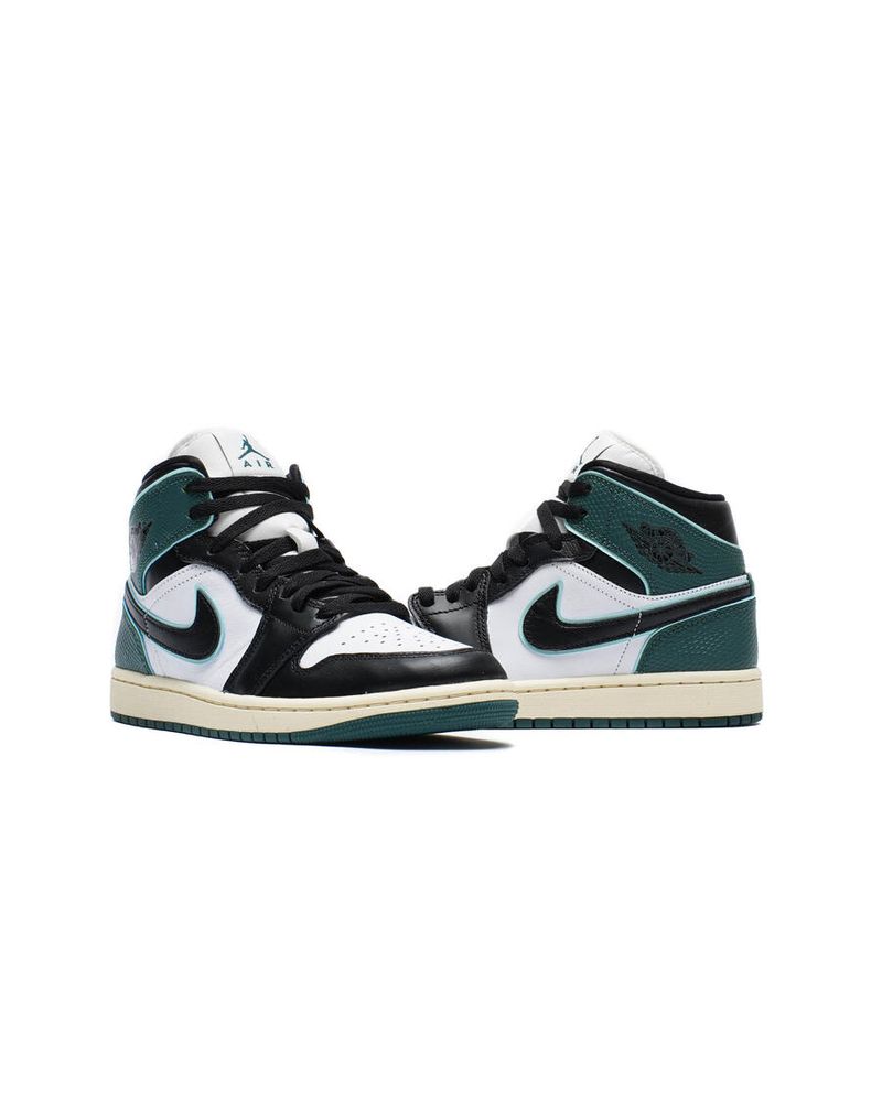 air-jordan-wmns-1-mid-se-white-black-light-dew-oxidized-green-fq7818-100-footwear _ sneaker-packshots-90.jpg