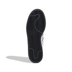 JH5469_4_FOOTWEAR_Photography_Bottom-View_white.jpg