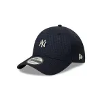 60595251_9FORTY_MLB_NEYYAN_NVY_BLK_3QL_900x.webp