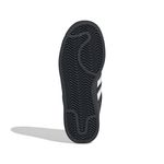 JI0216_4_FOOTWEAR_Photography_Bottom View_white.jpg