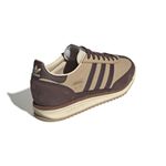 JH5095_7_FOOTWEAR_Photography_Back Lateral Top View_white.jpg