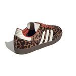 JI2734_7_FOOTWEAR_Photography_Back Lateral Top View_white.jpg
