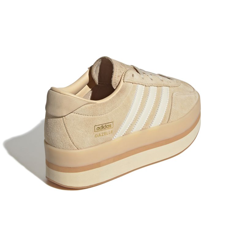 JQ7666_7_FOOTWEAR_Photography_Back Lateral Top View_white.jpg