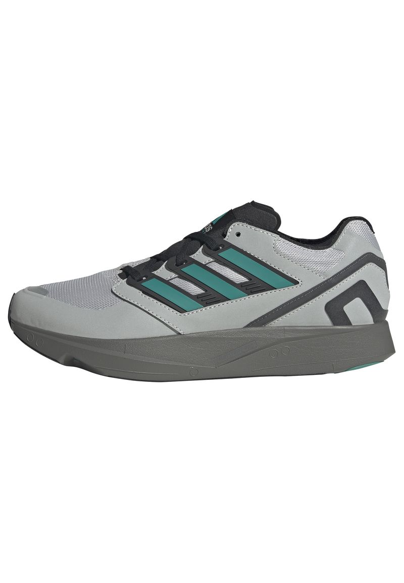 JH5473_14_FOOTWEAR_Photography_Left Side Center Lateral View_white.jpg