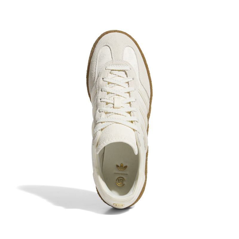 JR5410_3_FOOTWEAR_Photography_Top-Portrait-View_white.jpg