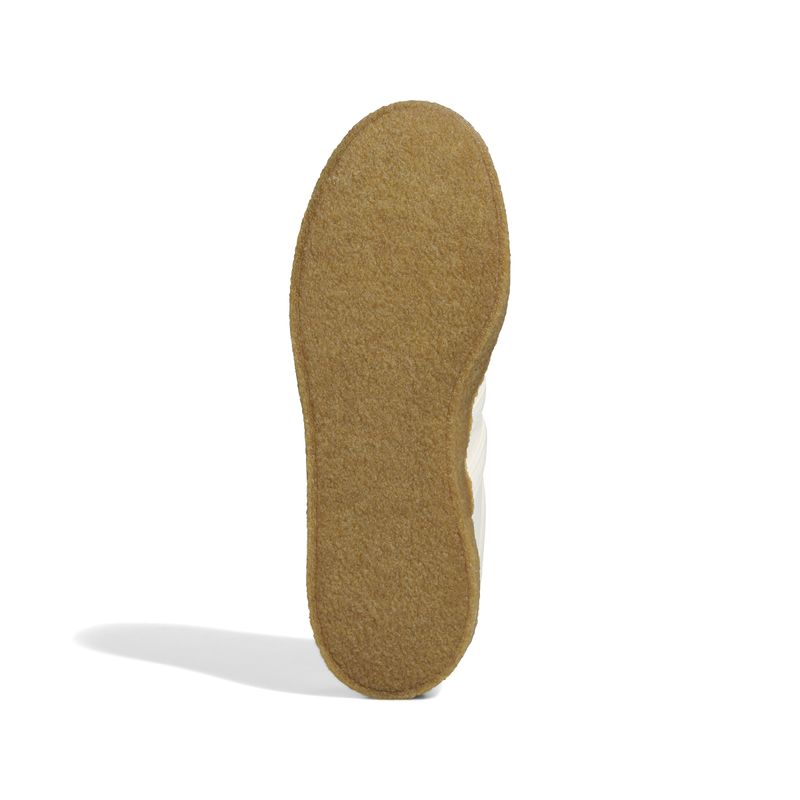 JR5410_4_FOOTWEAR_Photography_Bottom-View_white.jpg