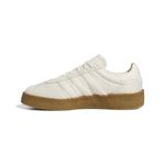 JR5410_5_FOOTWEAR_Photography_Side-Medial-Center-View_white.jpg