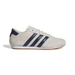 JQ3517_1_FOOTWEAR_Photography_Side-Lateral-Center-View_white