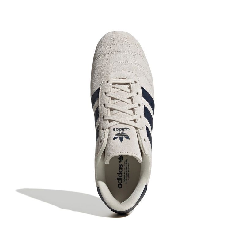 JQ3517_3_FOOTWEAR_Photography_Top-Portrait-View_white