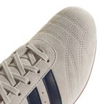 JQ3517_8_FOOTWEAR_Photography_Detail-View-1_white