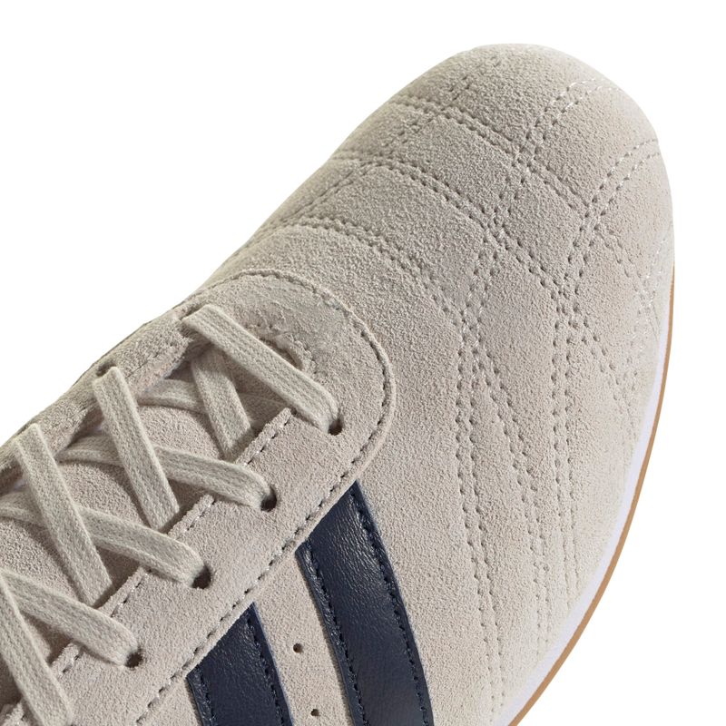 JQ3517_8_FOOTWEAR_Photography_Detail-View-1_white