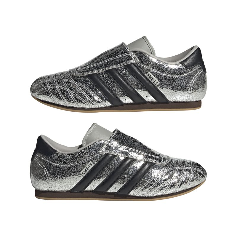 JH9664_10_FOOTWEAR_Photography_Mirrored Pair View_white