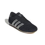 JQ0557_6_FOOTWEAR_Photography_Front Lateral Top View_white
