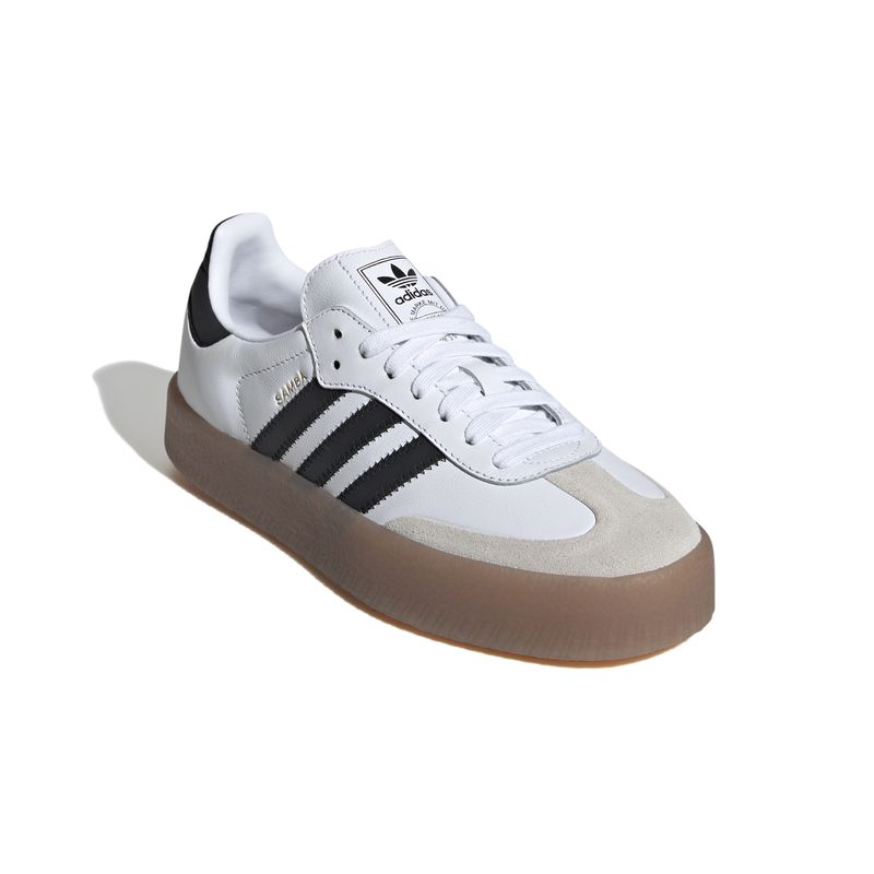 JI1349_6_FOOTWEAR_Photography_Front Lateral Top View_white