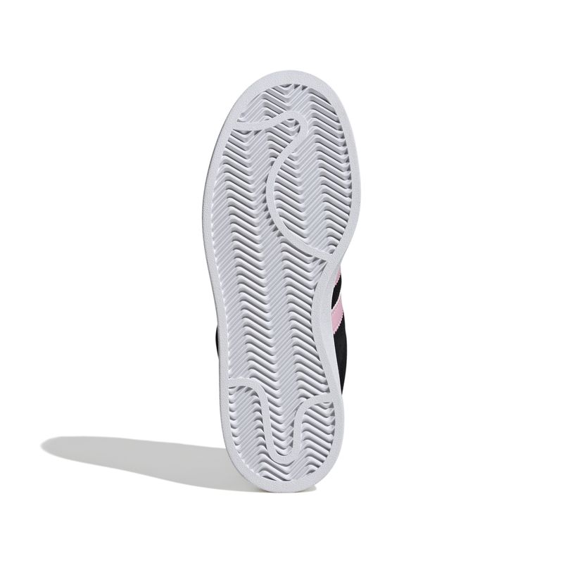 ID3171_4_FOOTWEAR_Photography_Bottom View_white