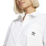 JD1504_5_APPAREL_On Model_Detail View 1_white