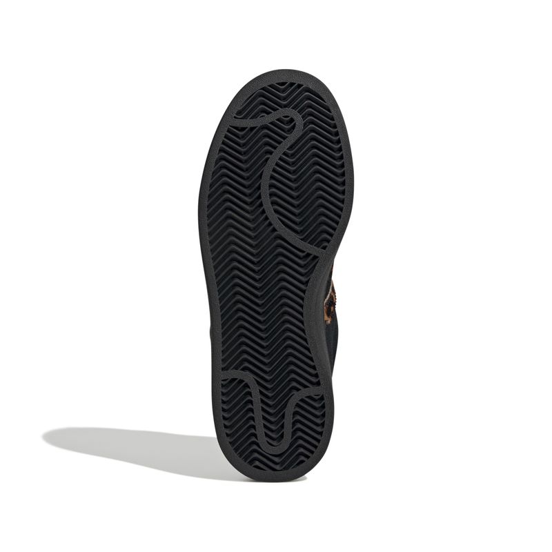 JH9767_4_FOOTWEAR_Photography_Bottom View_white