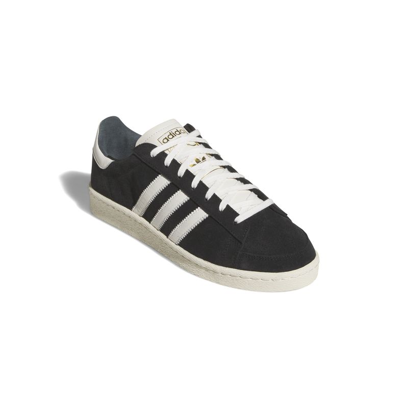 JI3433_6_FOOTWEAR_Photography_Front Lateral Top View_white
