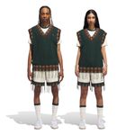 JP1606_10_APPAREL_On Model_Standard Unisex Pair Shot_white
