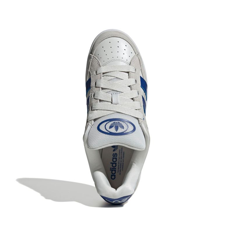 JP9582_3_FOOTWEAR_Photography_Top Portrait View_white